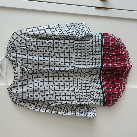 Top - Picture 1 of 1